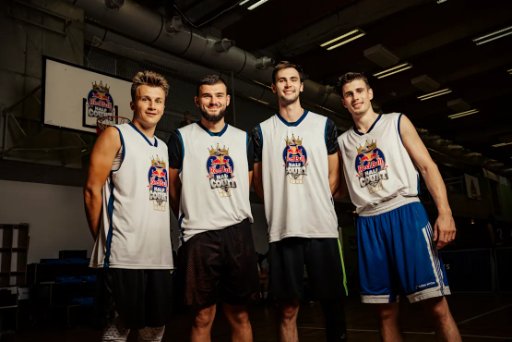 tobias mikula basketbal